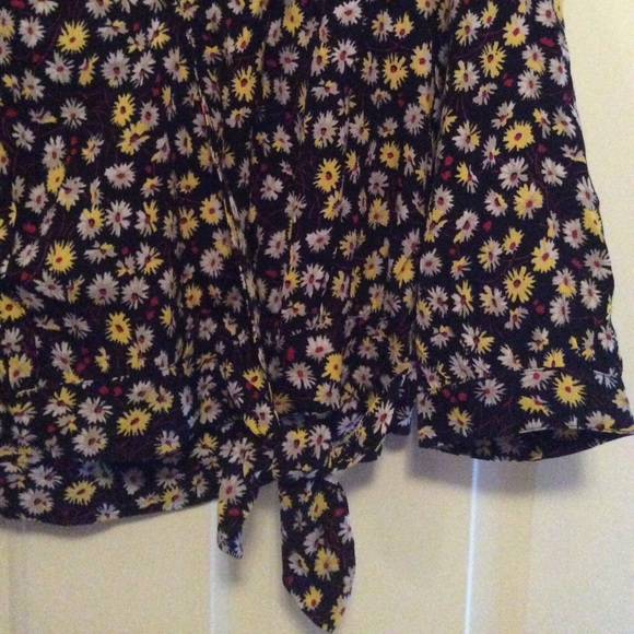 MADEWELL French Floral Wrap Top NWT M Multi - Picture 6 of 7